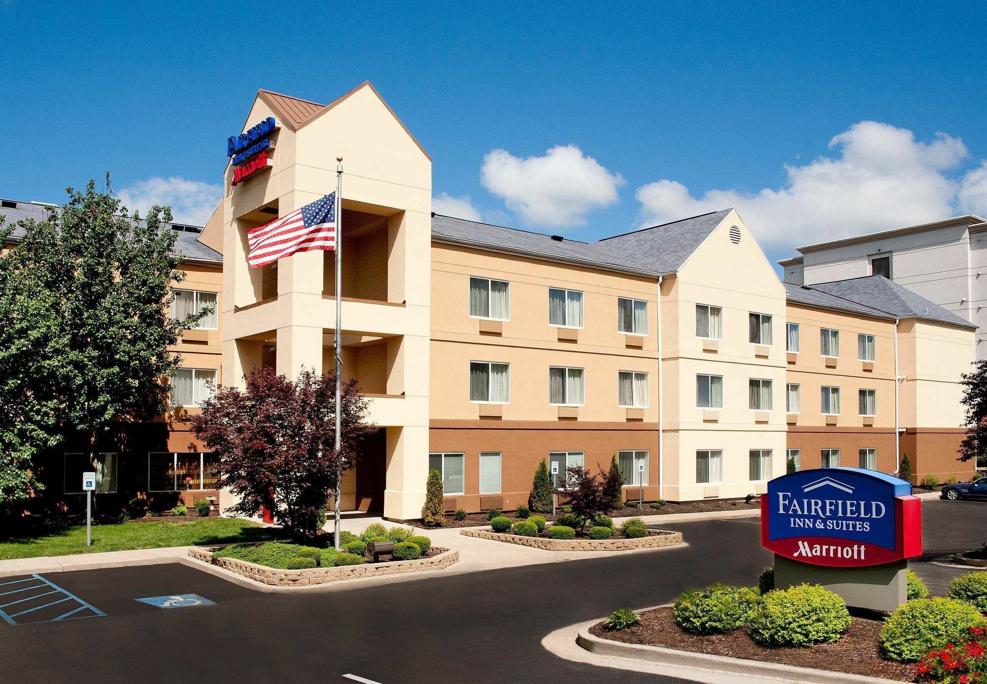Fairfield Inn & Suites By Marriott Блумінгтон Екстер'єр фото